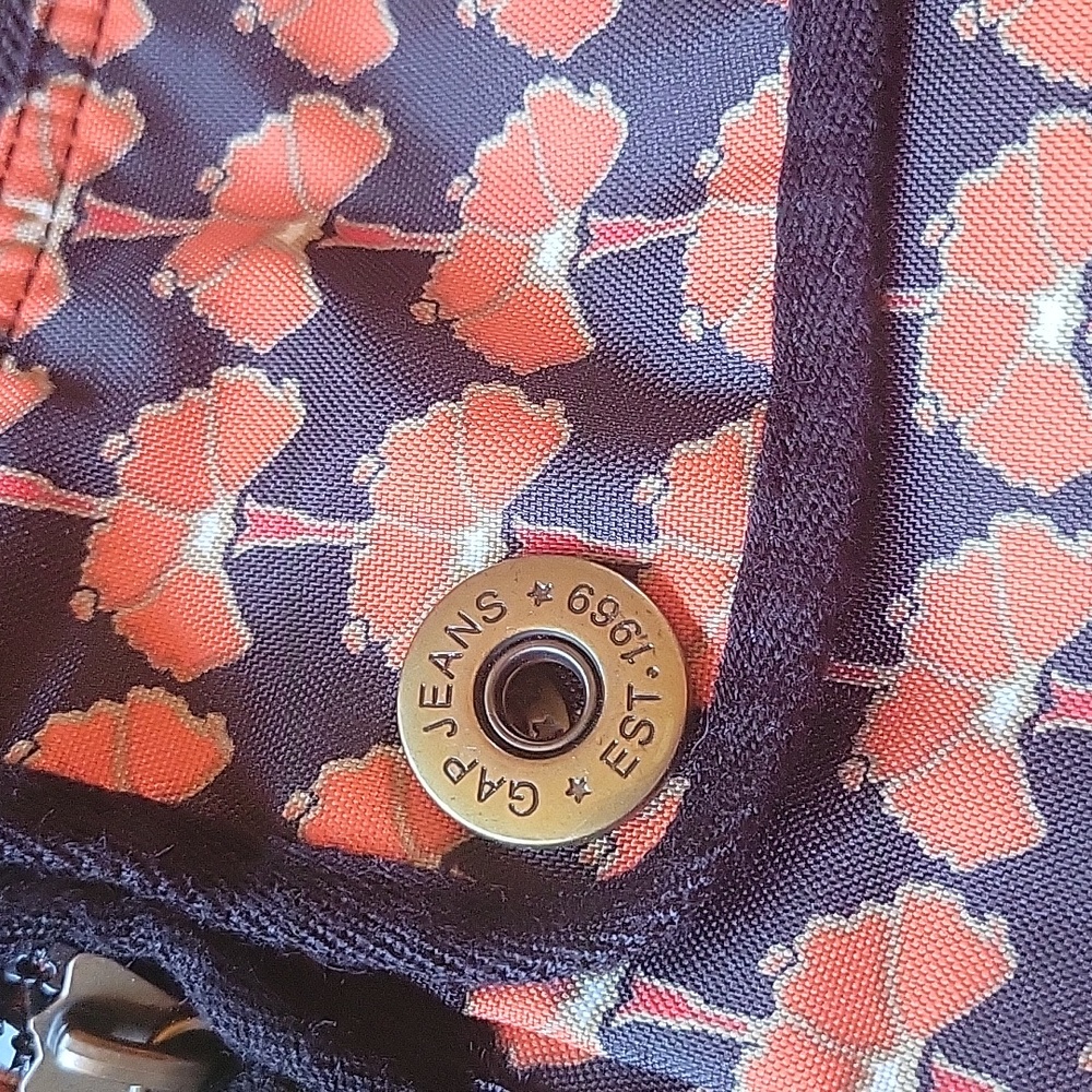 RARE GAP BAG - Picture 2 of 4